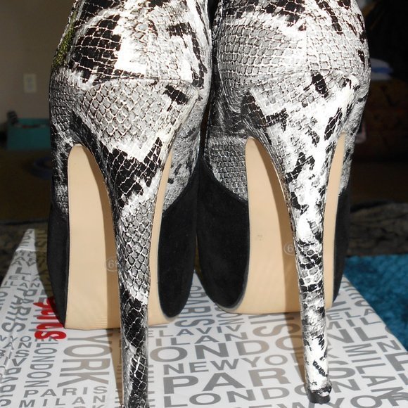 WOMEN'S‎ STILETTOS - Picture 6 of 13